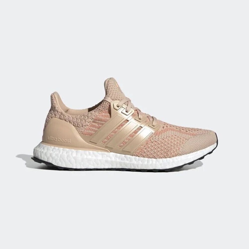 8W - [NEW] Women's‎ adidas UltraBoost 5.0 DNA Shoes FZ3977